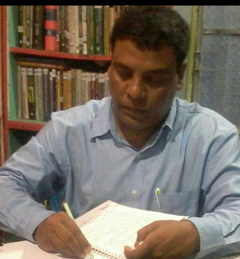 “স্কুল নয়, জীবন ছিল তাদের শ্রেণিকক্ষ: পাঠ্যবই না পড়েও যারা হয়েছেন সাংবাদিকতার বাতিঘর”