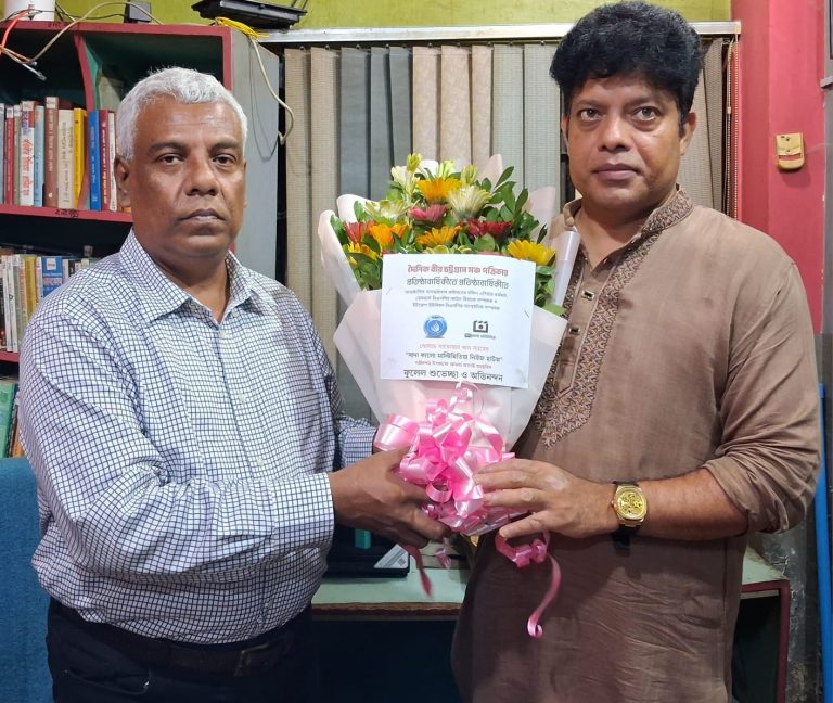 গোলাম সারোয়ার খানের সাদা কালো মাল্টিমিডিয়া নিউজ হাউজ পরিদর্শন: আন্তরিক শুভেচ্ছা ও অভিনন্দনের সাক্ষী চট্টগ্রাম-