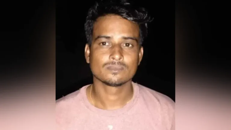 ইয়াবা বিক্রিতে বাধা, বাবার সামনে ছেলে খুন