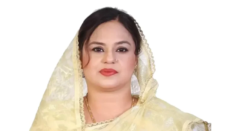 আ.লীগ নেত্রী ঝুমাসহ ৭ জন গ্রেপ্তার, কার্যক্রম নিষিদ্ধ