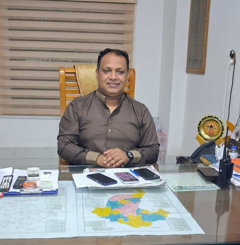 “৮৪০ ঘণ্টার আলোকযাত্রা : সোনারগাঁও থানার ওসি গোলাম সরোয়ার, কিছু স্মৃতি, কিছু মানুষ এবং এক অনন্য বিকেলের গল্প-