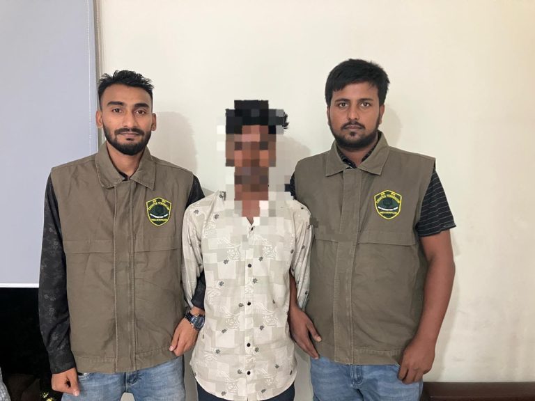 হ্যাকিং করে নাগরিকদের গোপন তথ্য কেনাবেচা, সিটিটিসির অভিযানে যুবক গ্রেফতার