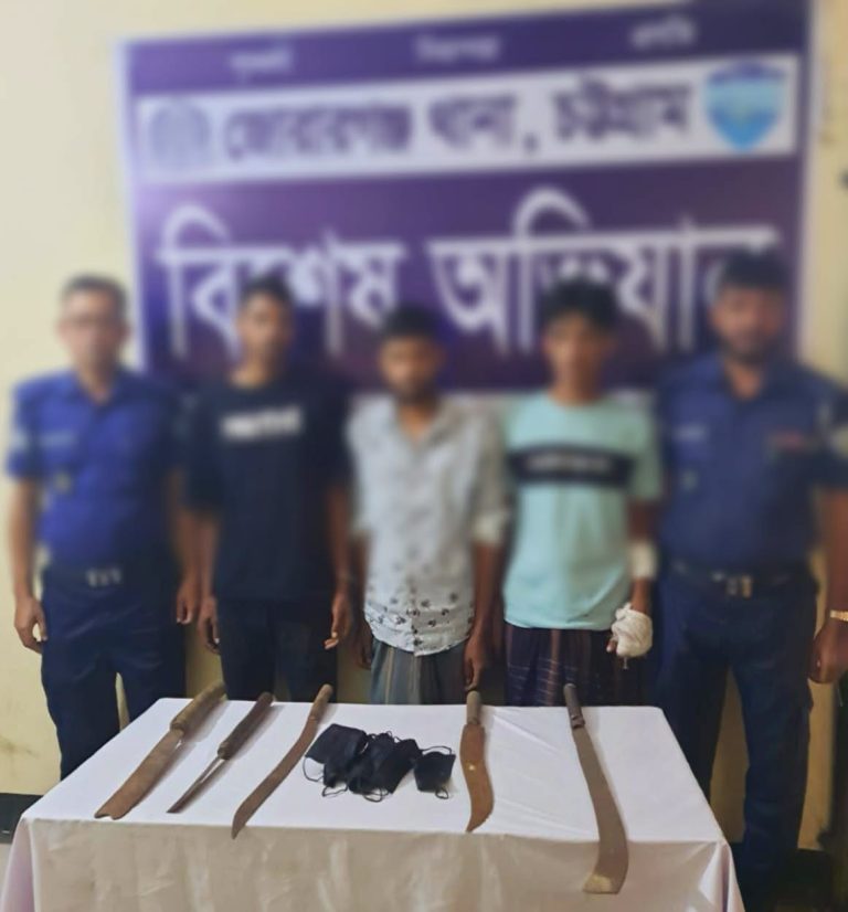 জোরারগঞ্জে আন্তঃজেলা ডাকাত দলের ৩ সদস্য গ্রেপ্তার